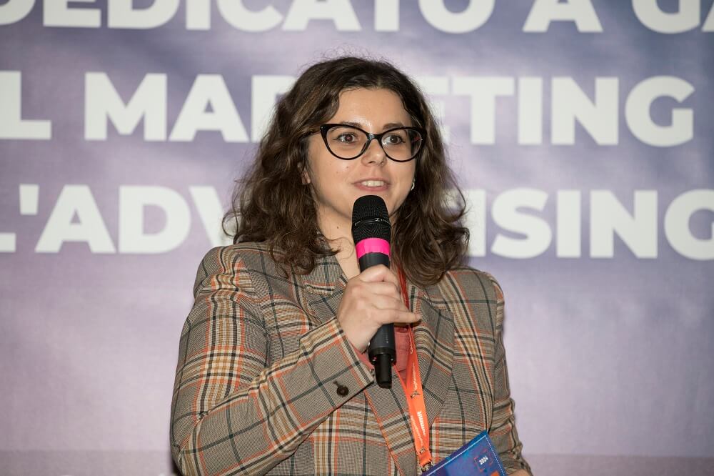 Arianna Mennuti di Trudi ritira il GA4 Award vinto grazie al caso studio di successo con Tag Manager Italia